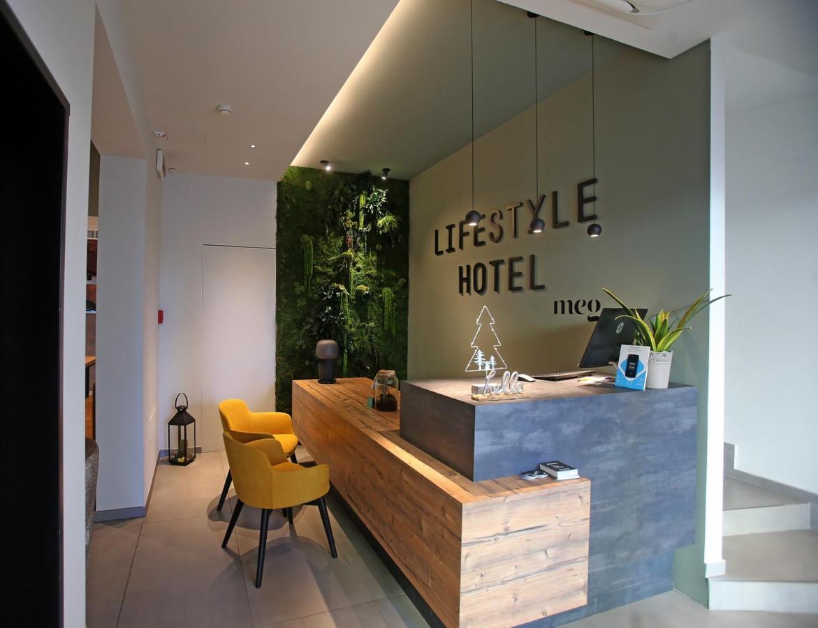 Meg Lifestyle Hotel & Apartaments Riccione Buitenkant foto